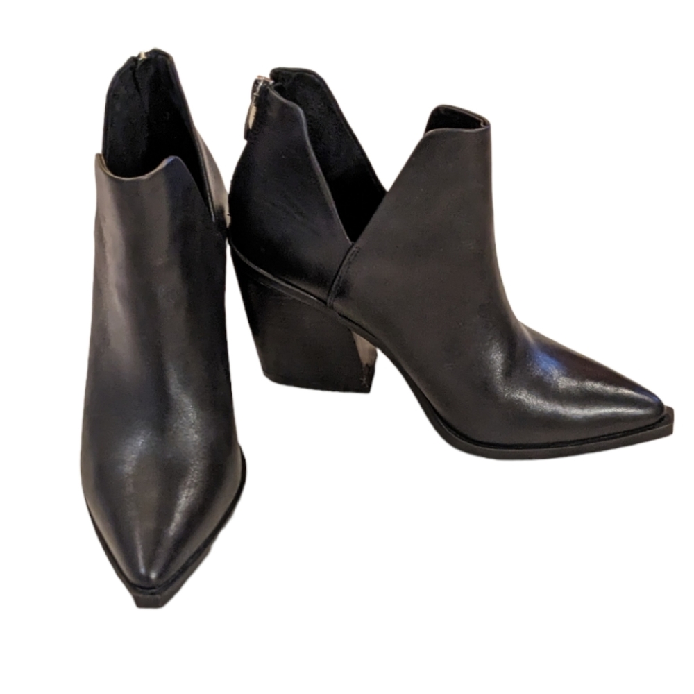 Steve Madden Alyse black leather cutout booties ankle boots